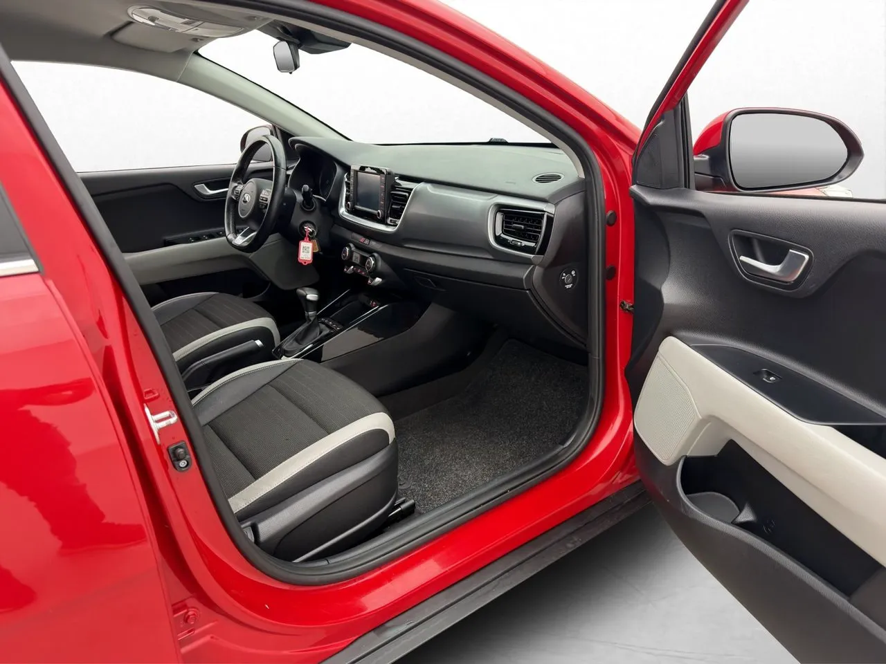 Vehicle image 20