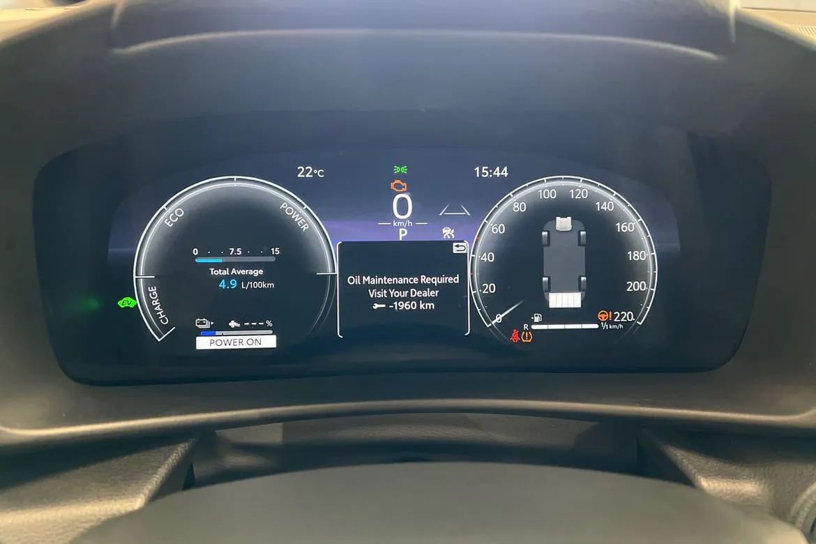 Vehicle image 15