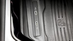 Volkswagen Passat bild 18