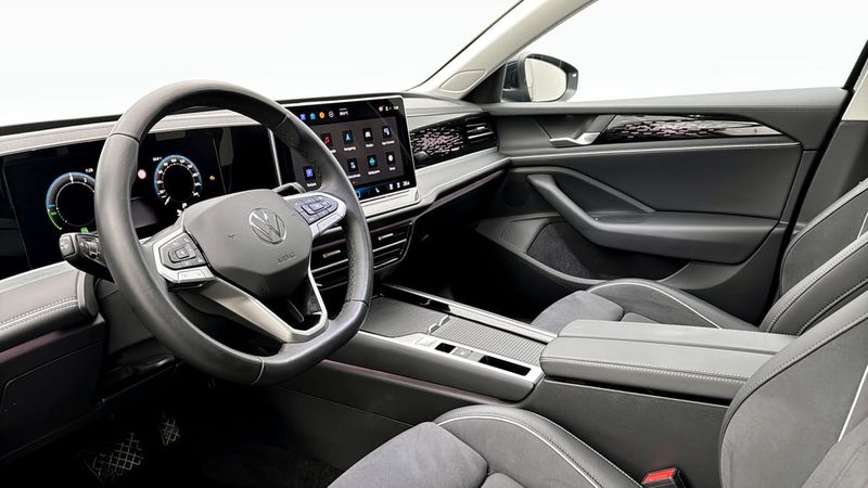 Volkswagen Passat bild 7