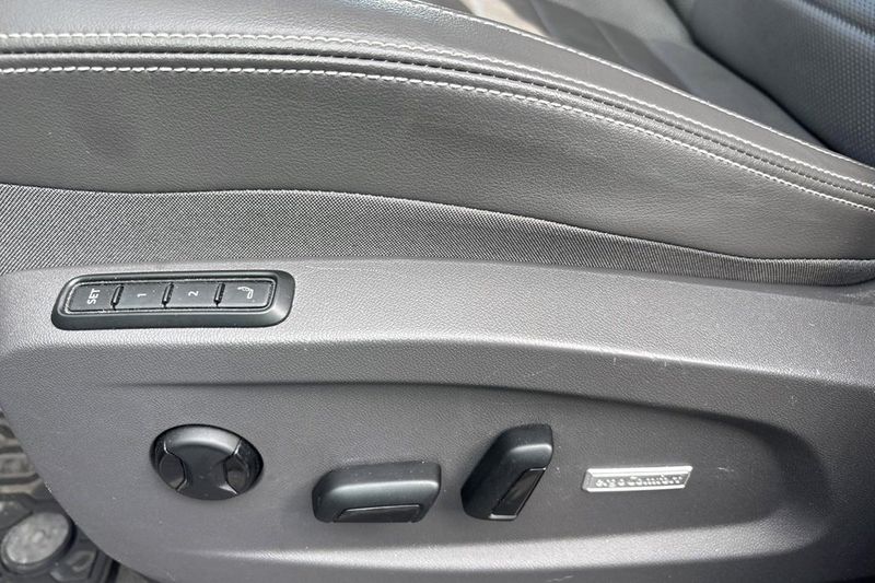 Volkswagen Multivan bild 9