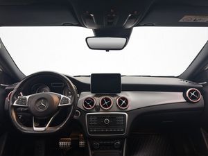 Mercedes GLA220 bild 17