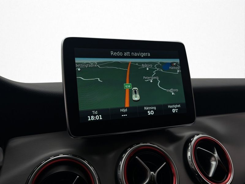 Mercedes GLA220 bild 15