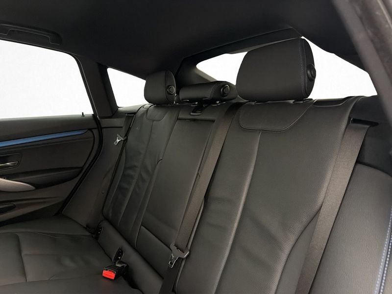 BMW 320 bild 13