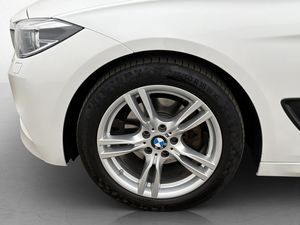 BMW 320 bild 26