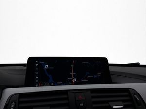 BMW 320 bild 12