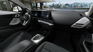BMW 120 bild 8