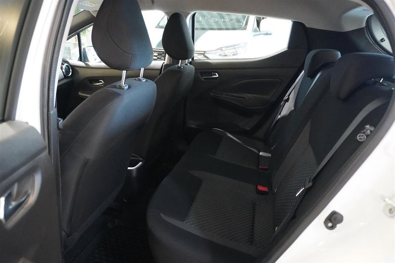 Nissan Micra bild 9
