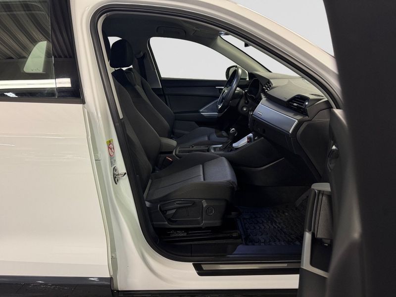 Audi Q3 bild 20