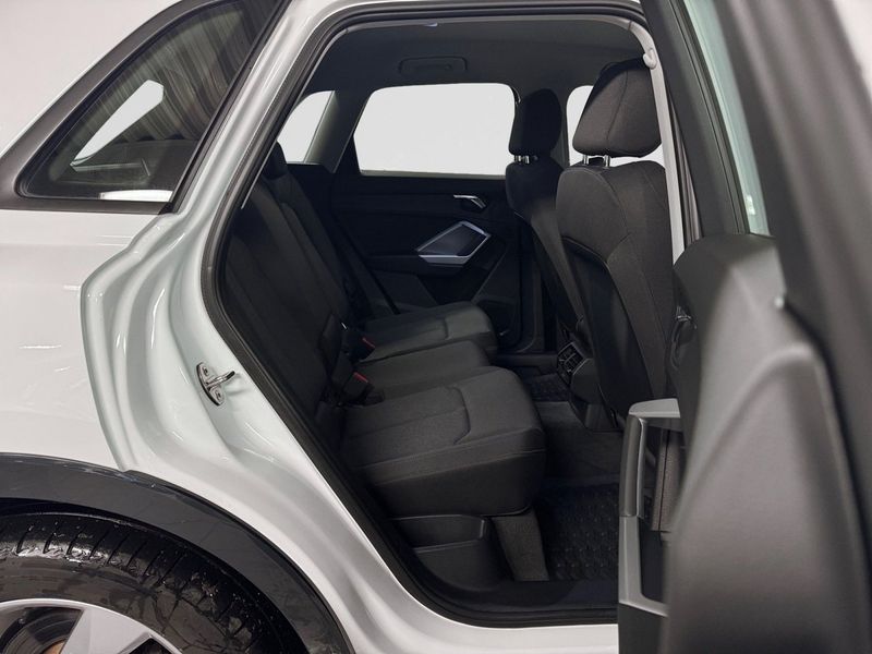 Audi Q3 bild 22