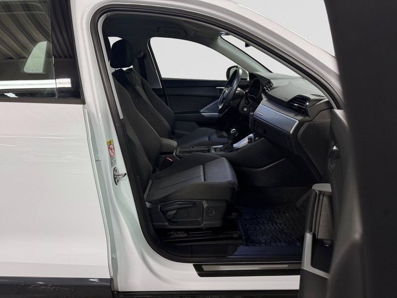 Audi Q3 bild 21