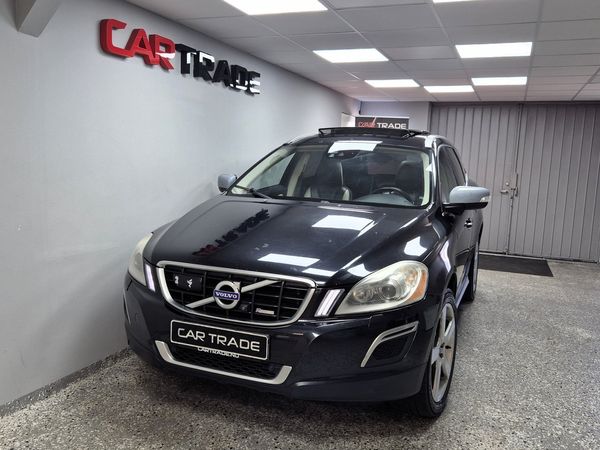 Volvo XC60 D5 AWD R-DESIGN AUTOMAT PANORAMA DRAG BLIS KAMERA 215HK - 2013