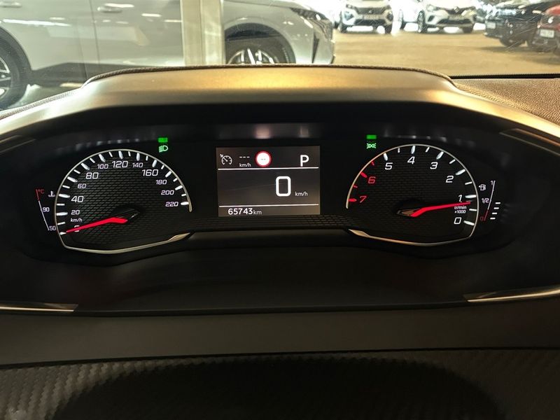 Peugeot 208 bild 14