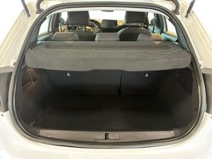 Peugeot 208 bild 18