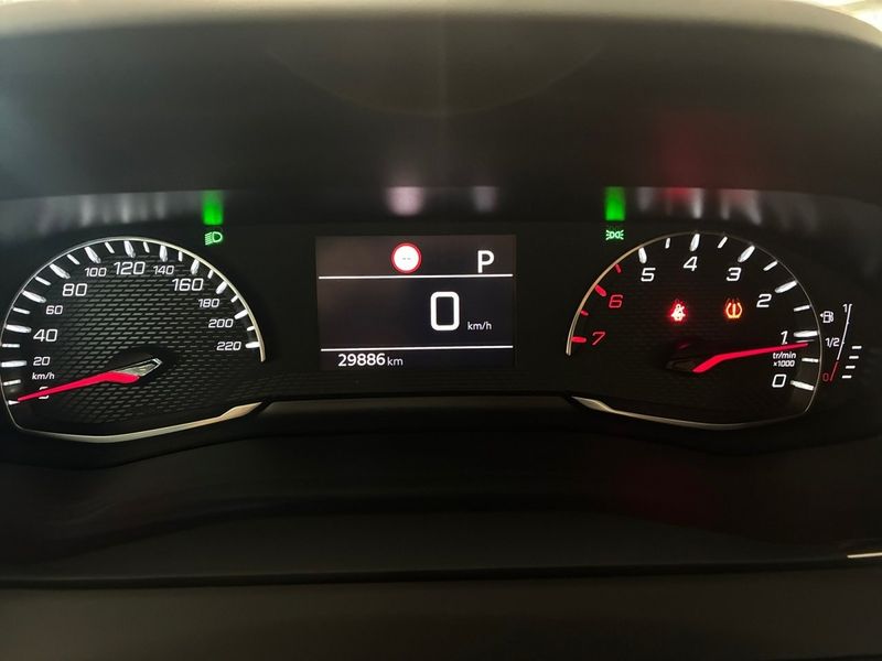 Peugeot 208 bild 14