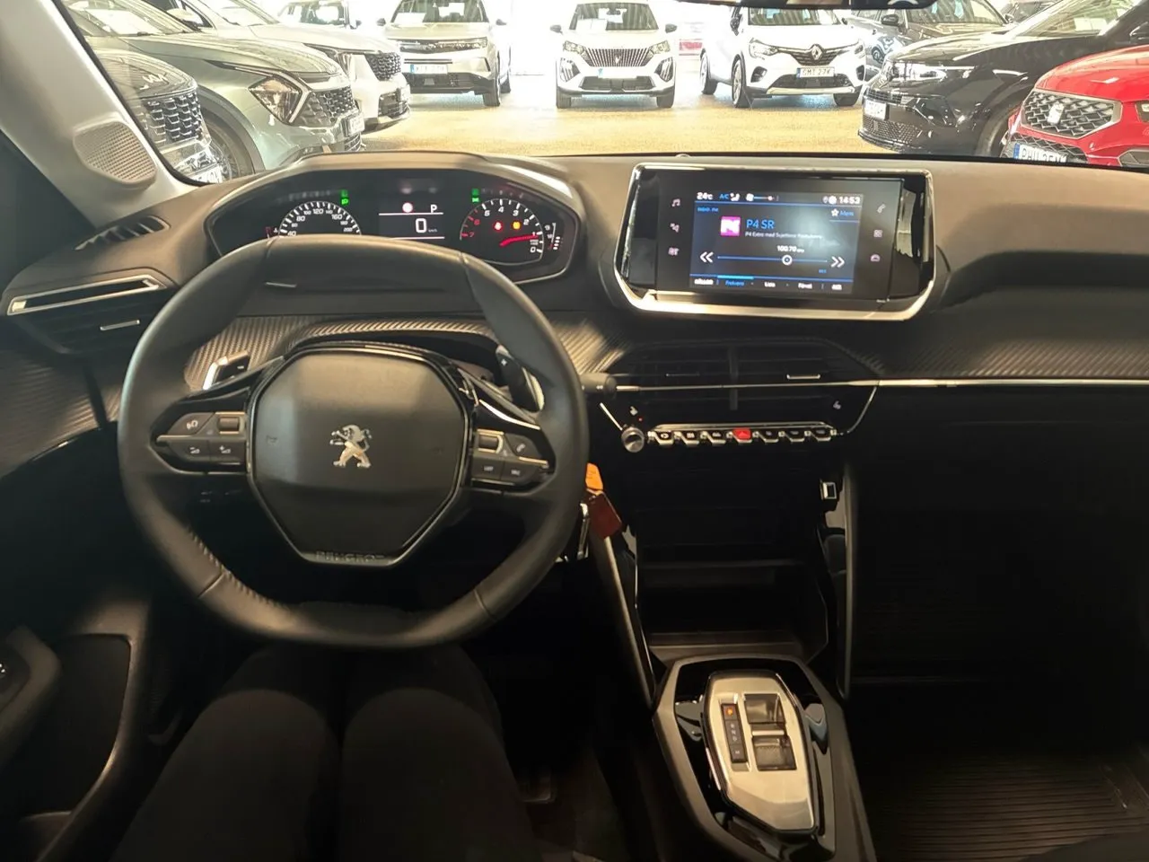 Vehicle image 14