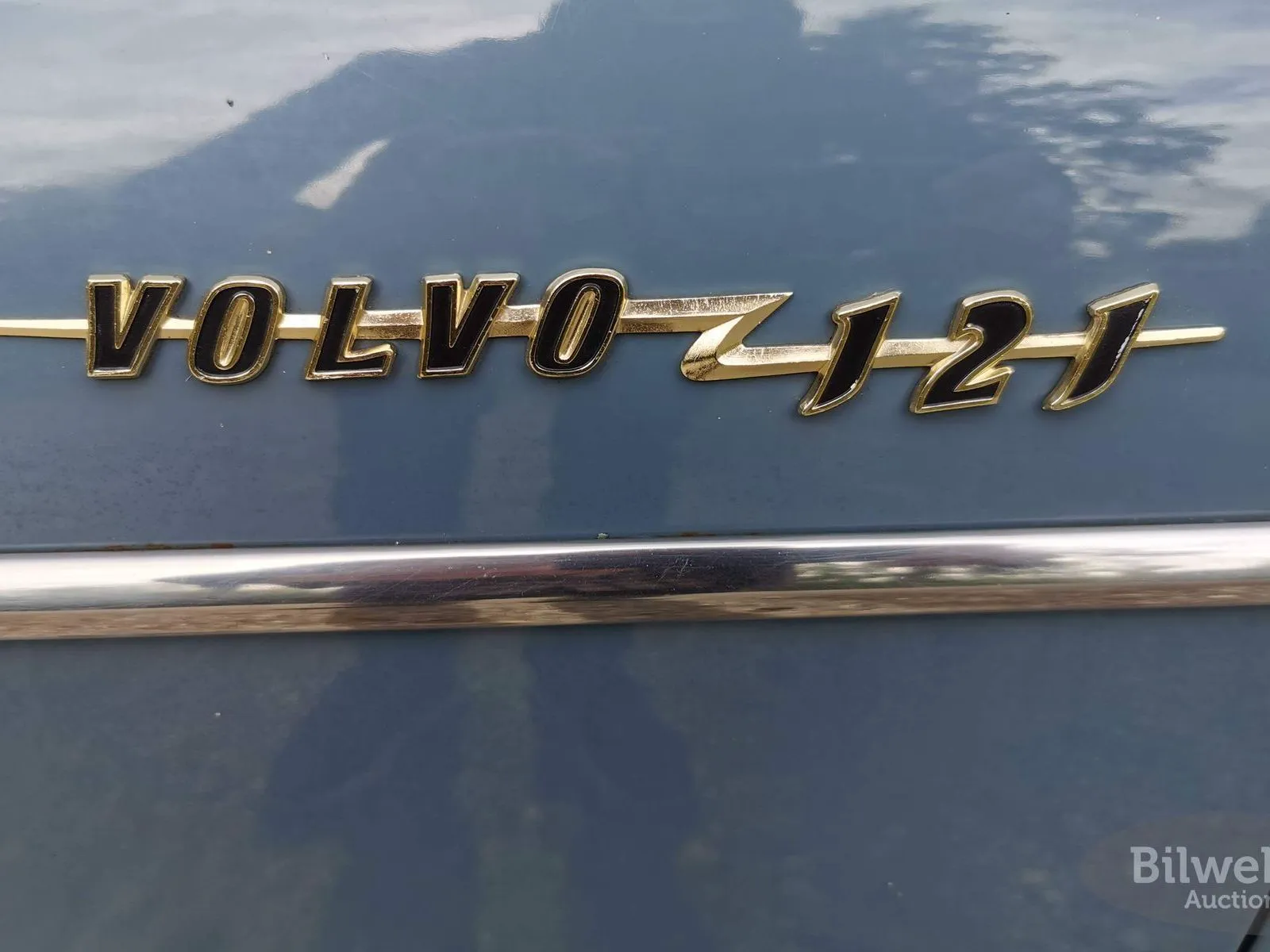 Vehicle image 60