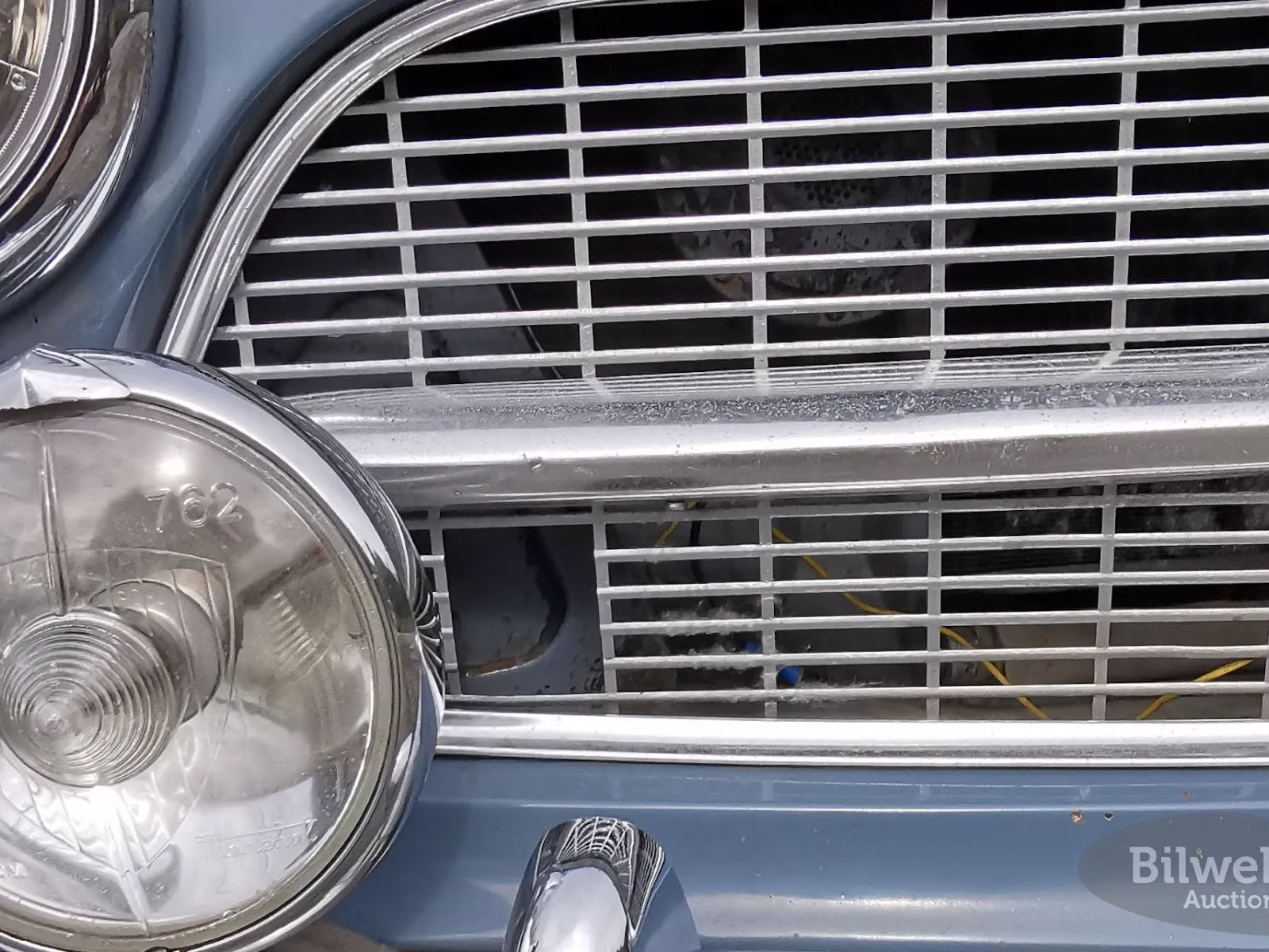 Vehicle image 77