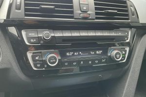BMW 320 bild 13