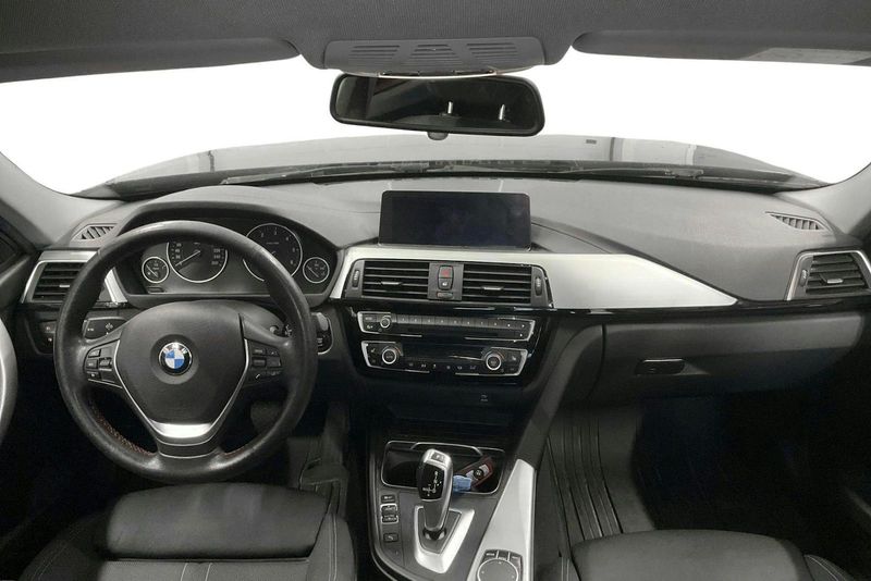BMW 320 bild 6