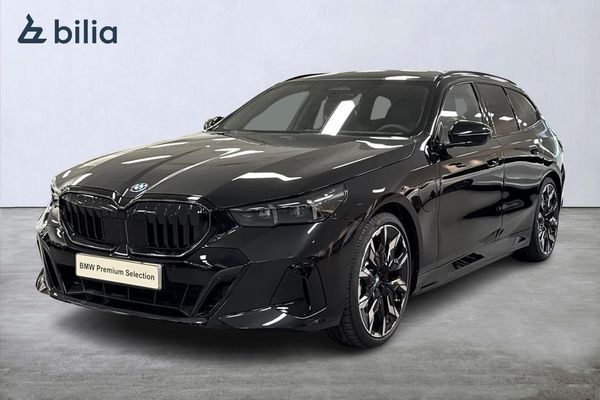 BMW 530 e xDrive Touring M-Sport Pro | DEMO | 21" | H&K | Pano - 2026