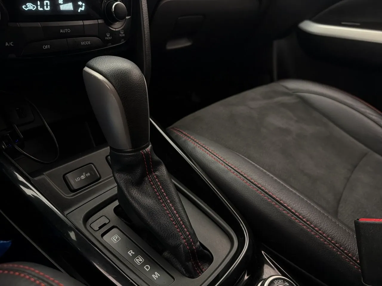 Vehicle image 22