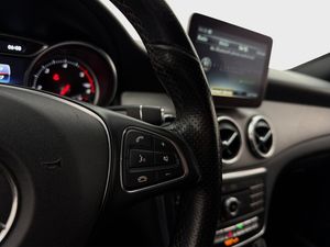 Mercedes CLA200 bild 20