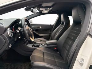 Mercedes CLA200 bild 11