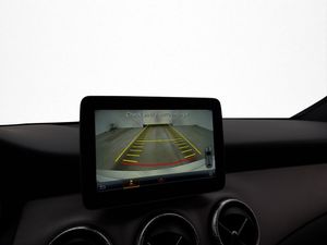 Mercedes CLA200 bild 18