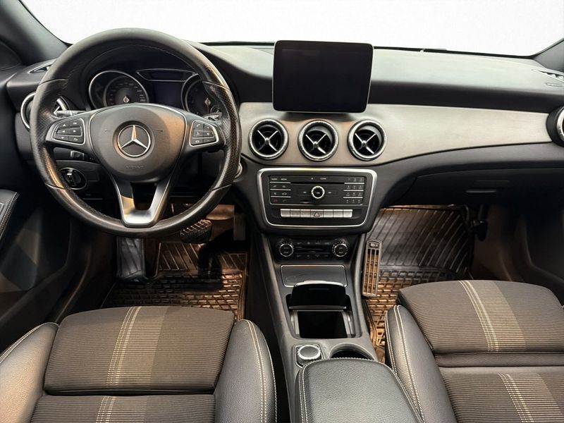 Mercedes CLA200 bild 12