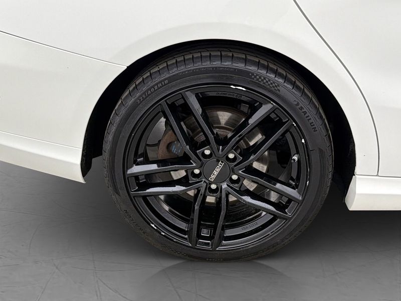 Mercedes CLA200 bild 26