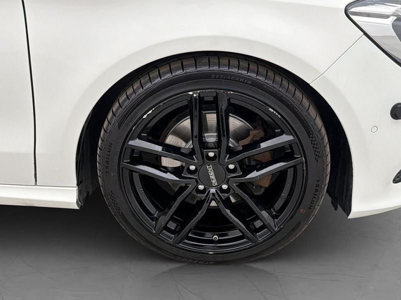 Mercedes CLA200 bild 27