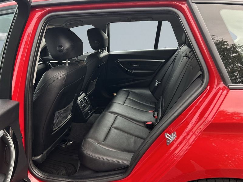 BMW 320 bild 13