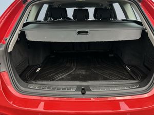 BMW 320 bild 12