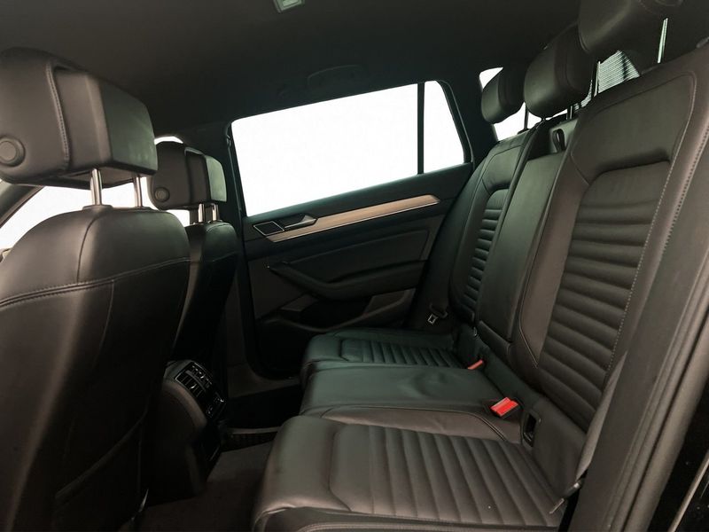 Volkswagen Passat bild 24
