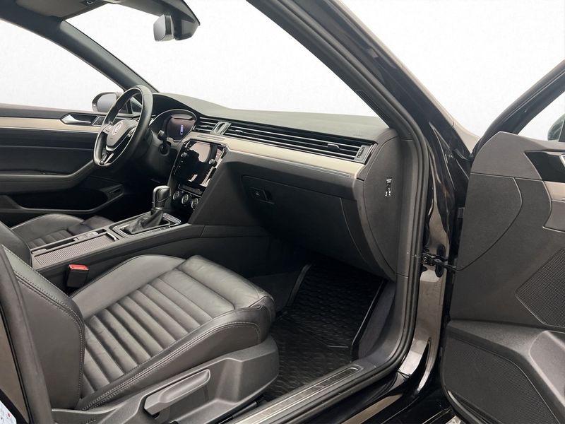 Volkswagen Passat bild 22