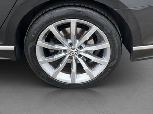 Volkswagen Passat bild 31