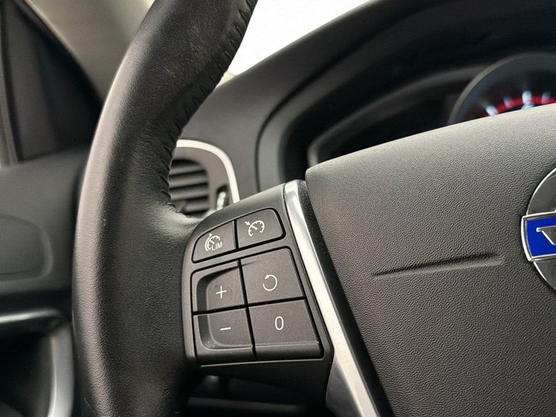 Volvo V40 bild 12