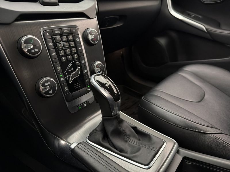 Volvo V40 bild 19