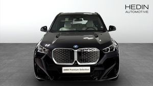 BMW iX1 bild 8