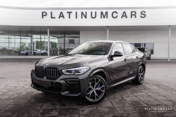 BMW X6 M50i xDrive 530hk / Innovation / Kolfiber / SE SPEC - 2022
