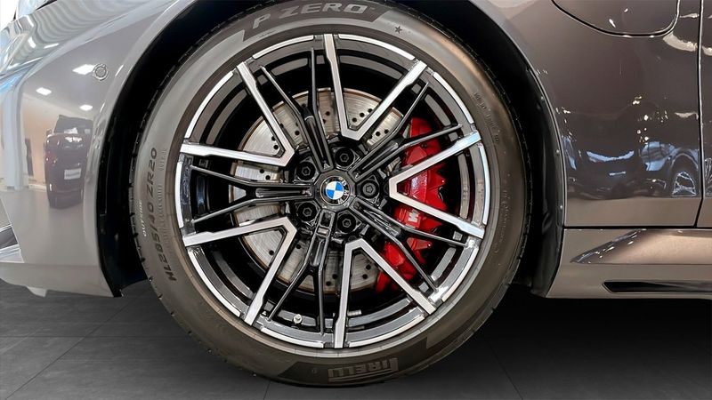 BMW M5 bild 9