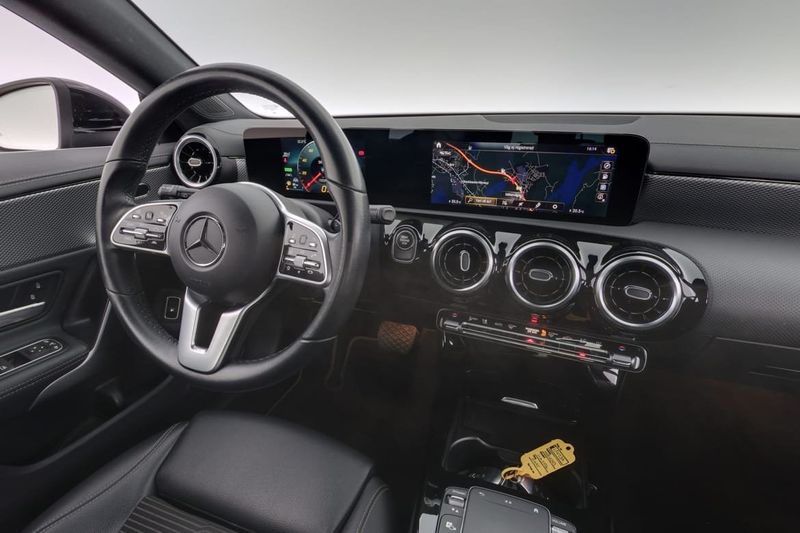 Mercedes CLA250 bild 8