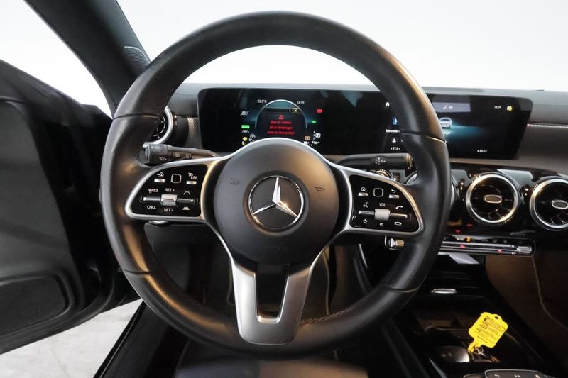 Mercedes CLA250 bild 26