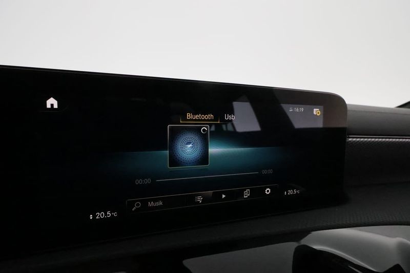 Mercedes CLA250 bild 22