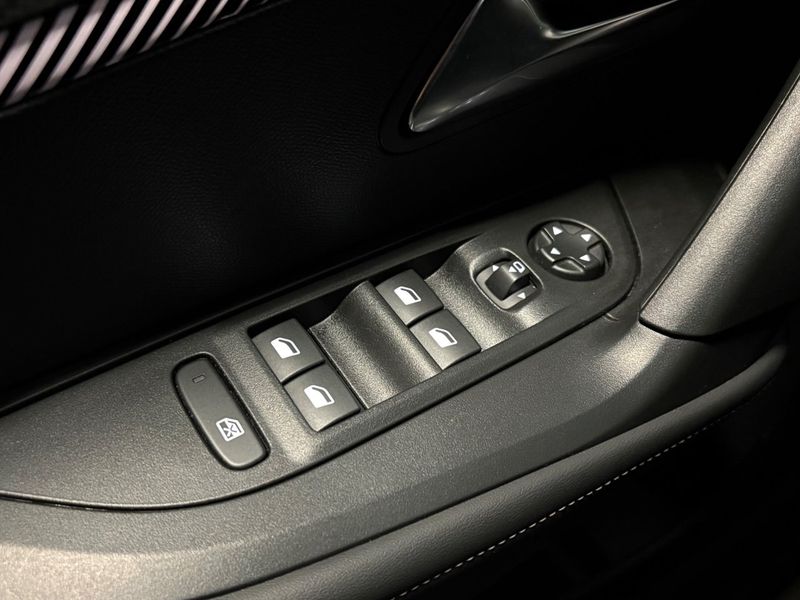 Peugeot 2008 bild 20