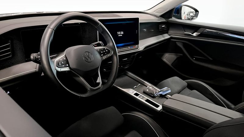Volkswagen Passat bild 8