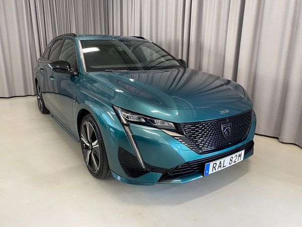 Peugeot 308 SW GT 130hk Automat. Dragkrok, Navi - 2023