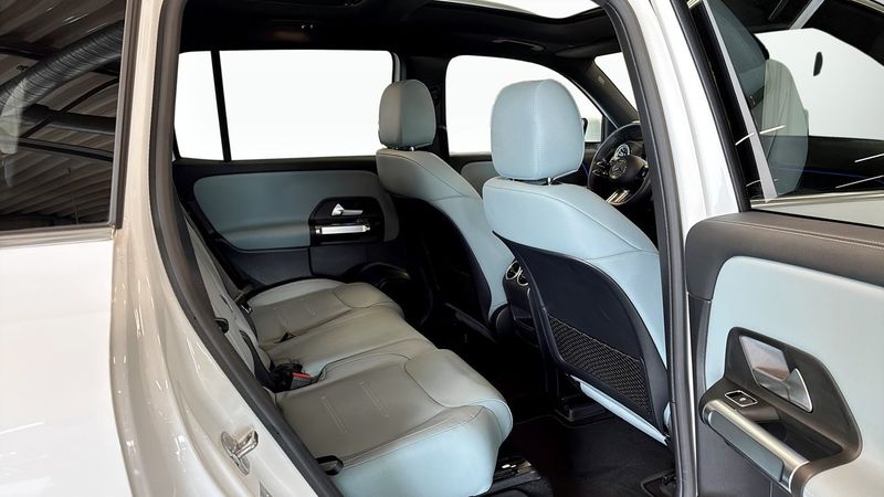 Mercedes EQB300 bild 5