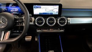 Mercedes EQB300 bild 12